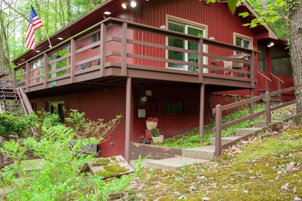 Modern Cabin With Hot Tub Grill Lake Beach Wineries Hiking Fishing And Hershey Park Family And Pet Friendly Superhosts On Ab&B Mount Gretna Экстерьер фото