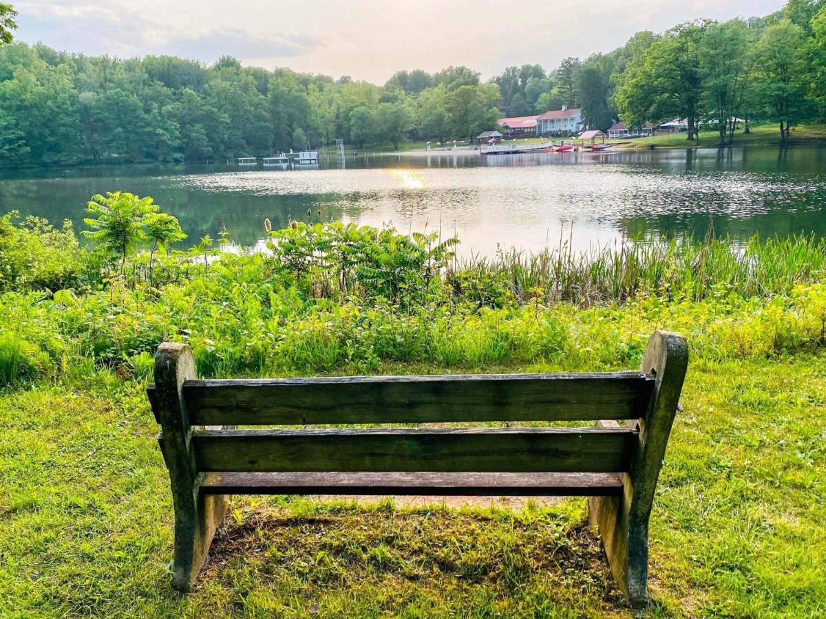 Modern Cabin With Hot Tub Grill Lake Beach Wineries Hiking Fishing And Hershey Park Family And Pet Friendly Superhosts On Ab&B Mount Gretna Экстерьер фото
